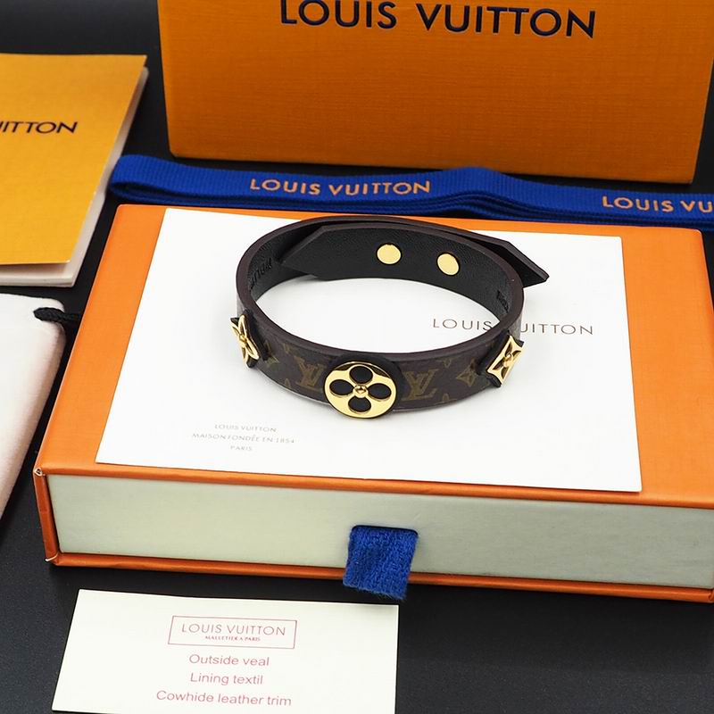 LV Bracelet 03lyr480